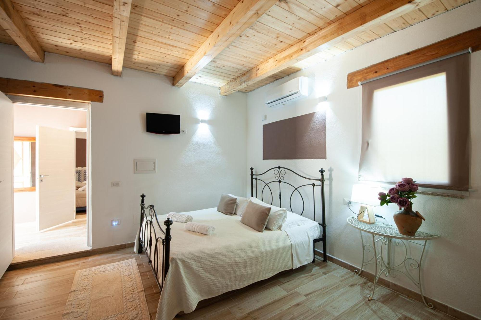 סורסו Antica Dimora Storica Villa Di Labbiu Relax & Rooms Design מראה חיצוני תמונה
