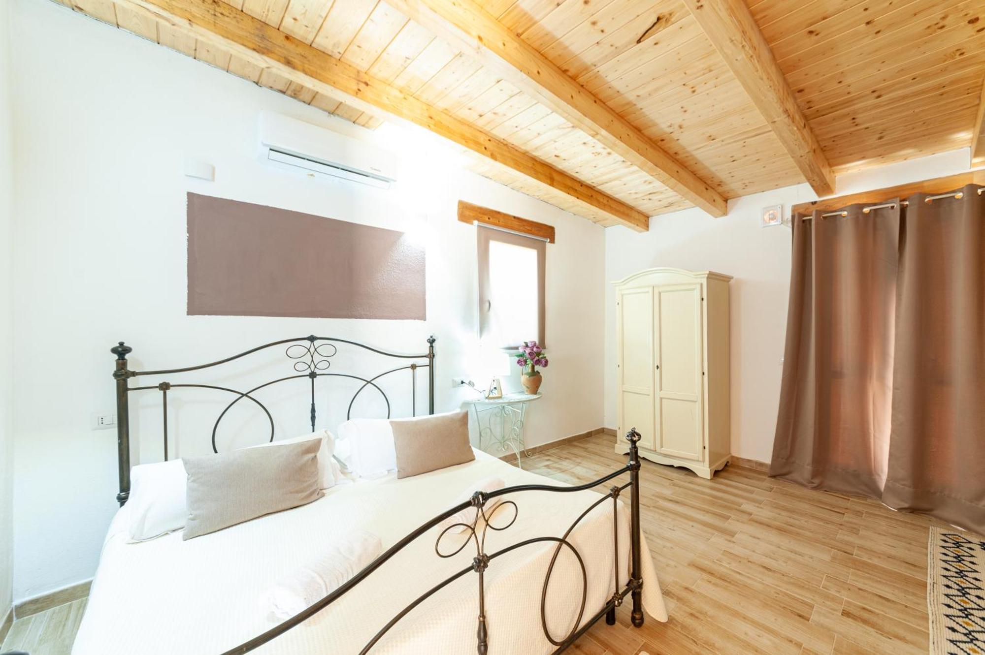 סורסו Antica Dimora Storica Villa Di Labbiu Relax & Rooms Design מראה חיצוני תמונה